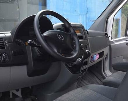 Белый Мерседес Sprinter, объемом двигателя 2.1 л и пробегом 421 тыс. км за 23891 $, фото 1 на Automoto.ua