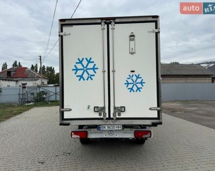 Белый Мерседес Sprinter, объемом двигателя 2.1 л и пробегом 332 тыс. км за 23700 $, фото 31 на Automoto.ua