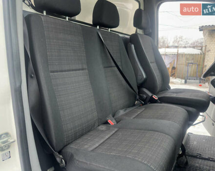 Белый Мерседес Sprinter, объемом двигателя 2.99 л и пробегом 451 тыс. км за 28500 $, фото 9 на Automoto.ua