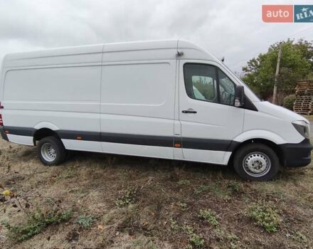 Белый Мерседес Sprinter, объемом двигателя 2.1 л и пробегом 400 тыс. км за 20000 $, фото 1 на Automoto.ua