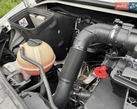 Белый Мерседес Sprinter, объемом двигателя 2.2 л и пробегом 304 тыс. км за 19300 $, фото 59 на Automoto.ua