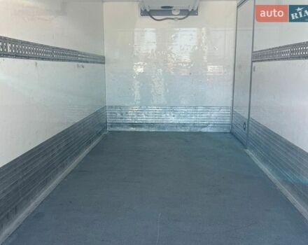 Белый Мерседес Sprinter, объемом двигателя 2.2 л и пробегом 300 тыс. км за 28800 $, фото 14 на Automoto.ua