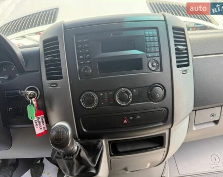 Белый Мерседес Sprinter, объемом двигателя 2.2 л и пробегом 189 тыс. км за 19900 $, фото 41 на Automoto.ua