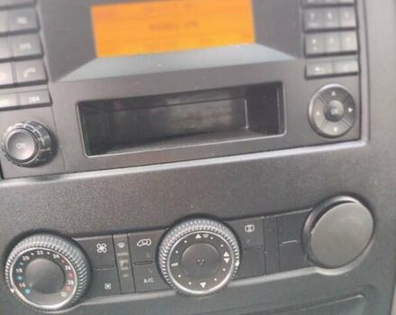 Белый Мерседес Sprinter, объемом двигателя 0 л и пробегом 200 тыс. км за 26000 $, фото 34 на Automoto.ua