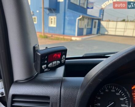 Белый Мерседес Sprinter, объемом двигателя 2.2 л и пробегом 335 тыс. км за 22750 $, фото 40 на Automoto.ua