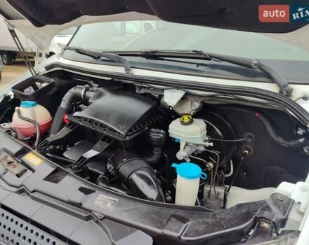 Білий Мерседес Sprinter, об'ємом двигуна 2.1 л та пробігом 290 тис. км за 23900 $, фото 23 на Automoto.ua