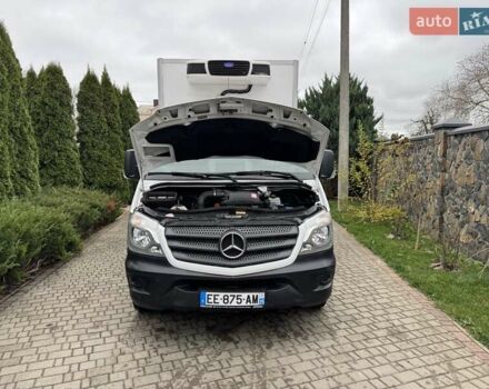 Белый Мерседес Sprinter, объемом двигателя 2.2 л и пробегом 304 тыс. км за 19300 $, фото 61 на Automoto.ua