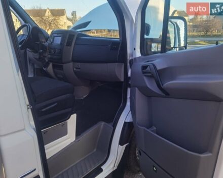 Білий Мерседес Sprinter, об'ємом двигуна 3 л та пробігом 348 тис. км за 21999 $, фото 31 на Automoto.ua