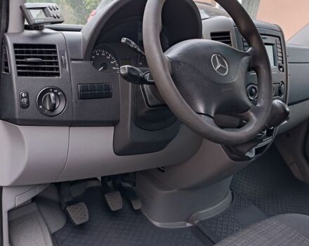 Білий Мерседес Sprinter, об'ємом двигуна 2.1 л та пробігом 412 тис. км за 20000 $, фото 17 на Automoto.ua