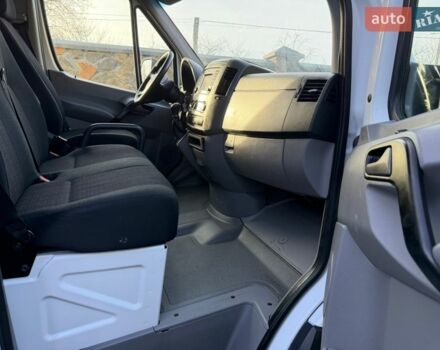 Білий Мерседес Sprinter, об'ємом двигуна 2.2 л та пробігом 285 тис. км за 23000 $, фото 71 на Automoto.ua