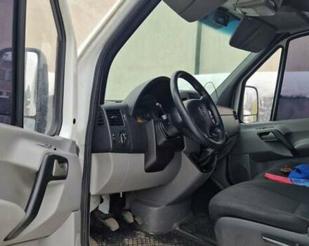 Белый Мерседес Sprinter, объемом двигателя 2.14 л и пробегом 291 тыс. км за 28500 $, фото 13 на Automoto.ua