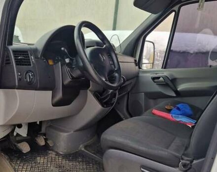 Белый Мерседес Sprinter, объемом двигателя 2.14 л и пробегом 291 тыс. км за 28500 $, фото 18 на Automoto.ua