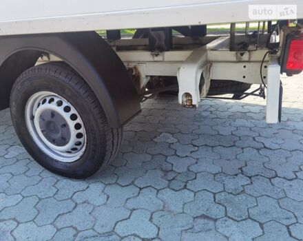 Белый Мерседес Sprinter, объемом двигателя 3 л и пробегом 346 тыс. км за 23500 $, фото 13 на Automoto.ua