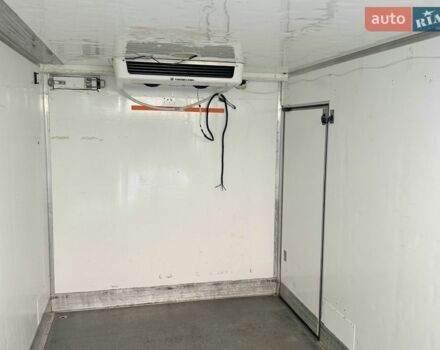 Белый Мерседес Sprinter, объемом двигателя 2.14 л и пробегом 292 тыс. км за 25000 $, фото 9 на Automoto.ua