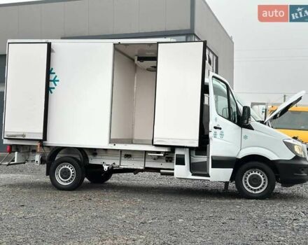 Белый Мерседес Sprinter, объемом двигателя 2.2 л и пробегом 194 тыс. км за 21800 $, фото 15 на Automoto.ua