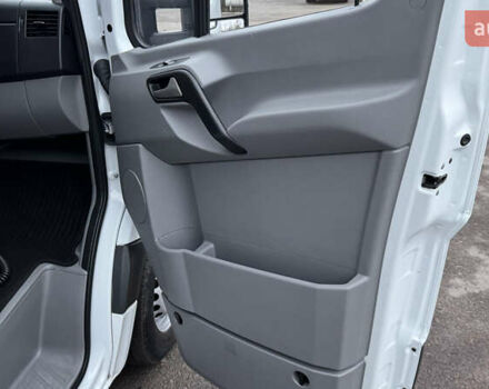 Белый Мерседес Sprinter, объемом двигателя 2.2 л и пробегом 225 тыс. км за 21500 $, фото 19 на Automoto.ua