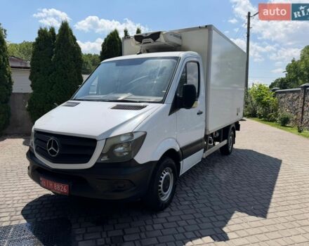 Белый Мерседес Sprinter, объемом двигателя 2.2 л и пробегом 257 тыс. км за 17200 $, фото 4 на Automoto.ua