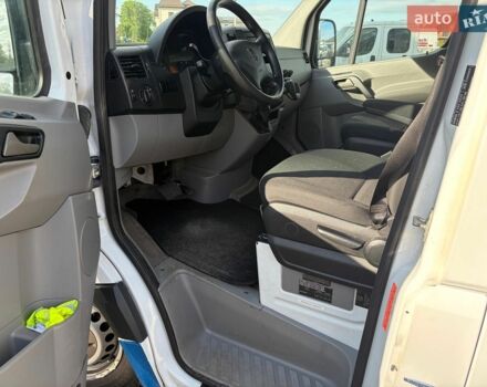 Білий Мерседес Sprinter, об'ємом двигуна 2.2 л та пробігом 224 тис. км за 17900 $, фото 18 на Automoto.ua