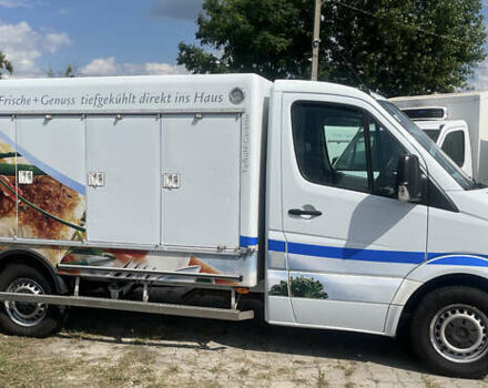 Белый Мерседес Sprinter, объемом двигателя 2.2 л и пробегом 243 тыс. км за 26639 $, фото 1 на Automoto.ua