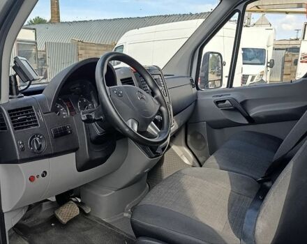 Белый Мерседес Sprinter, объемом двигателя 2.2 л и пробегом 251 тыс. км за 23750 $, фото 2 на Automoto.ua