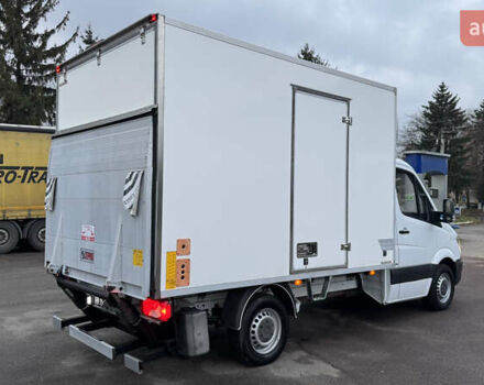 Белый Мерседес Sprinter, объемом двигателя 2.2 л и пробегом 225 тыс. км за 21500 $, фото 5 на Automoto.ua