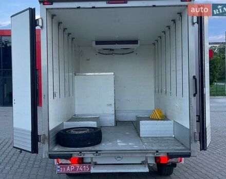 Белый Мерседес Sprinter, объемом двигателя 2.2 л и пробегом 150 тыс. км за 17900 $, фото 8 на Automoto.ua