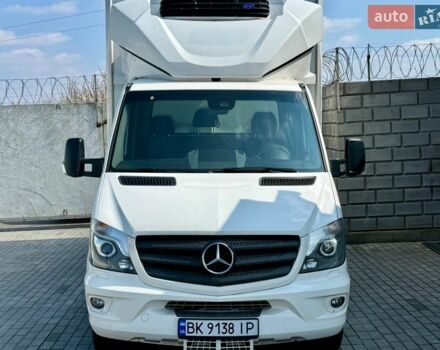 Білий Мерседес Sprinter, об'ємом двигуна 3 л та пробігом 280 тис. км за 30950 $, фото 1 на Automoto.ua