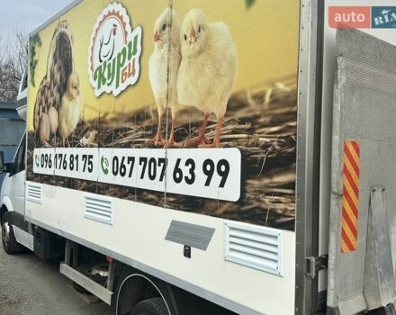 Белый Мерседес Sprinter, объемом двигателя 2.14 л и пробегом 292 тыс. км за 25000 $, фото 2 на Automoto.ua