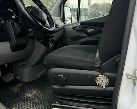 Білий Мерседес Sprinter, об'ємом двигуна 0 л та пробігом 610 тис. км за 20000 $, фото 15 на Automoto.ua