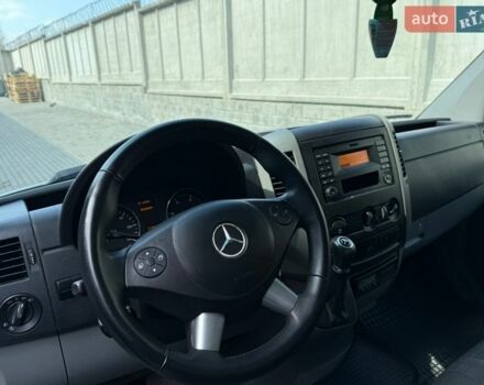 Белый Мерседес Sprinter, объемом двигателя 2.2 л и пробегом 320 тыс. км за 14950 $, фото 22 на Automoto.ua