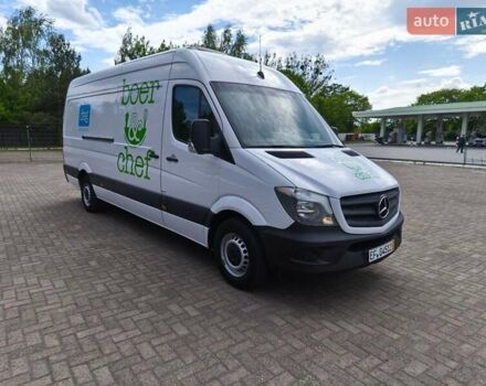Белый Мерседес Sprinter, объемом двигателя 0 л и пробегом 318 тыс. км за 22300 $, фото 1 на Automoto.ua