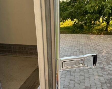 Белый Мерседес Sprinter, объемом двигателя 0 л и пробегом 320 тыс. км за 29900 $, фото 7 на Automoto.ua