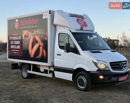 Белый Мерседес Sprinter, объемом двигателя 0 л и пробегом 243 тыс. км за 33999 $, фото 3 на Automoto.ua