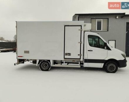 Белый Мерседес Sprinter, объемом двигателя 2.1 л и пробегом 350 тыс. км за 25900 $, фото 6 на Automoto.ua