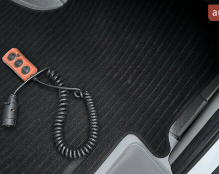 Белый Мерседес Sprinter, объемом двигателя 2.2 л и пробегом 225 тыс. км за 21500 $, фото 21 на Automoto.ua