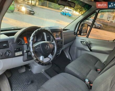 Білий Мерседес Sprinter, об'ємом двигуна 2.14 л та пробігом 382 тис. км за 21499 $, фото 9 на Automoto.ua