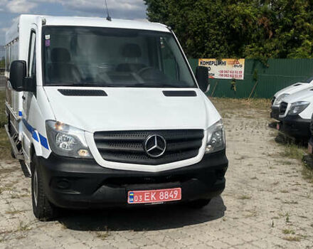 Белый Мерседес Sprinter, объемом двигателя 2.2 л и пробегом 243 тыс. км за 26639 $, фото 2 на Automoto.ua