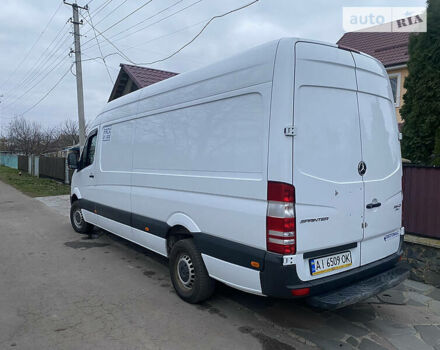 Белый Мерседес Sprinter, объемом двигателя 3 л и пробегом 452 тыс. км за 28500 $, фото 3 на Automoto.ua