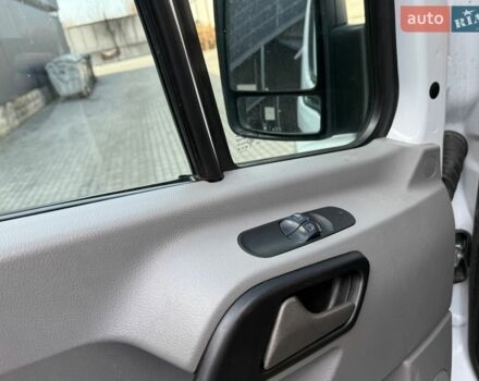 Белый Мерседес Sprinter, объемом двигателя 2.2 л и пробегом 320 тыс. км за 14950 $, фото 20 на Automoto.ua