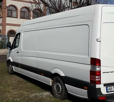 Белый Мерседес Sprinter, объемом двигателя 2.14 л и пробегом 224 тыс. км за 18000 $, фото 7 на Automoto.ua