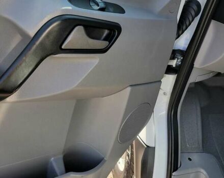 Белый Мерседес Sprinter, объемом двигателя 3 л и пробегом 311 тыс. км за 31800 $, фото 22 на Automoto.ua