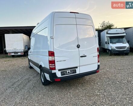 Білий Мерседес Sprinter, об'ємом двигуна 2.2 л та пробігом 210 тис. км за 21550 $, фото 9 на Automoto.ua