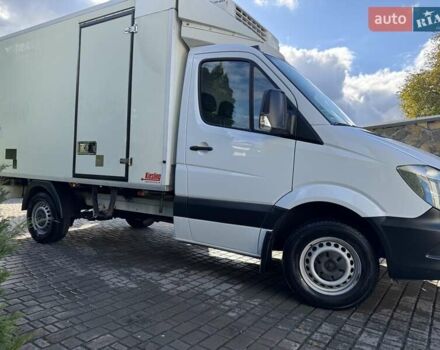 Белый Мерседес Sprinter, объемом двигателя 2.2 л и пробегом 296 тыс. км за 19500 $, фото 9 на Automoto.ua