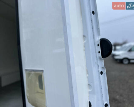 Белый Мерседес Sprinter, объемом двигателя 2.2 л и пробегом 175 тыс. км за 20500 $, фото 35 на Automoto.ua