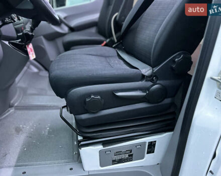 Белый Мерседес Sprinter, объемом двигателя 2.2 л и пробегом 175 тыс. км за 20500 $, фото 55 на Automoto.ua