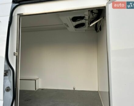 Білий Мерседес Sprinter, об'ємом двигуна 2.2 л та пробігом 210 тис. км за 21550 $, фото 33 на Automoto.ua