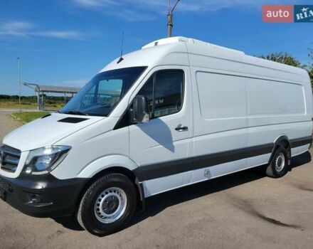 Белый Мерседес Sprinter, объемом двигателя 3 л и пробегом 311 тыс. км за 31800 $, фото 5 на Automoto.ua