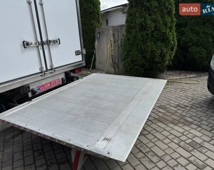 Белый Мерседес Sprinter, объемом двигателя 2.2 л и пробегом 246 тыс. км за 23300 $, фото 22 на Automoto.ua