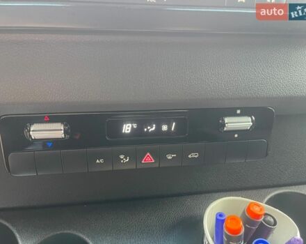 Білий Мерседес Sprinter, об'ємом двигуна 3 л та пробігом 248 тис. км за 40999 $, фото 40 на Automoto.ua