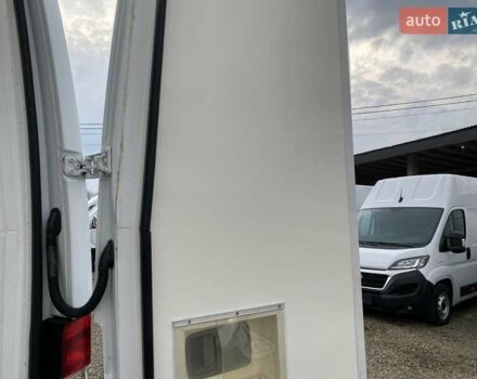 Белый Мерседес Sprinter, объемом двигателя 2.2 л и пробегом 170 тыс. км за 21450 $, фото 30 на Automoto.ua